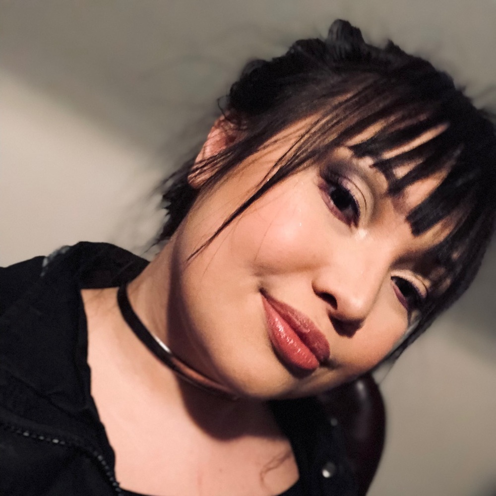 Meet your Posher, Kayla